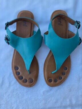 JuIl Earthing Grounding Leather Turquoise T-Strap Sandals Size 9 Adjustable